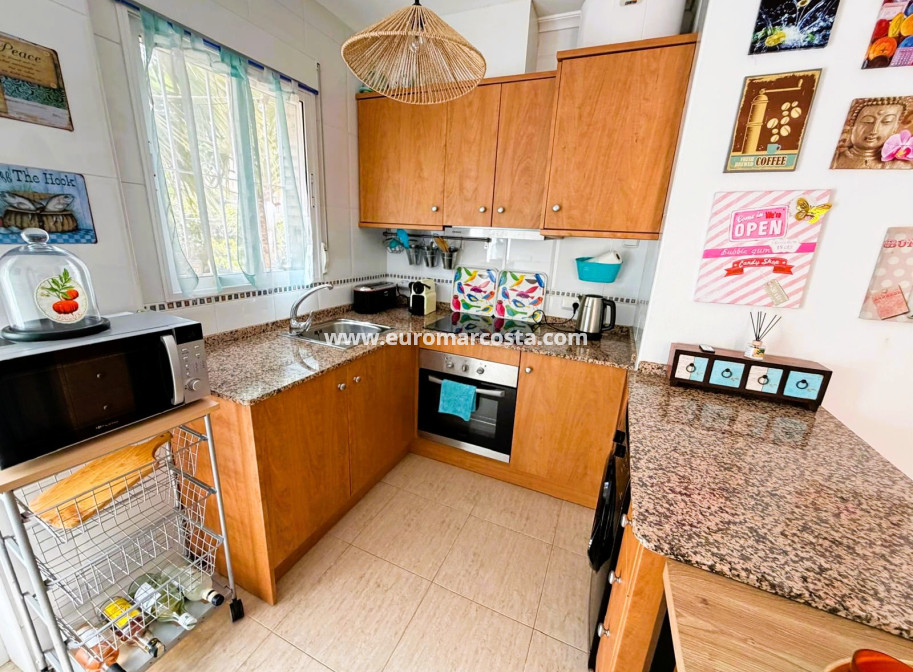 Sale - Bungalow Planta Baja - Algorfa