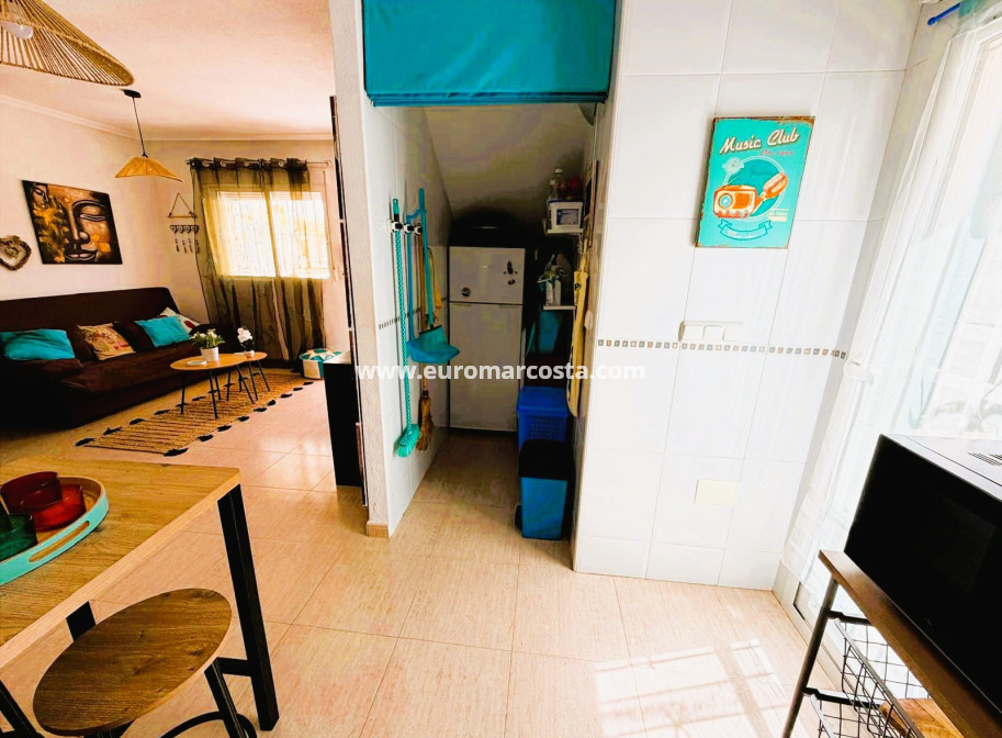Sale - Bungalow Planta Baja - Algorfa