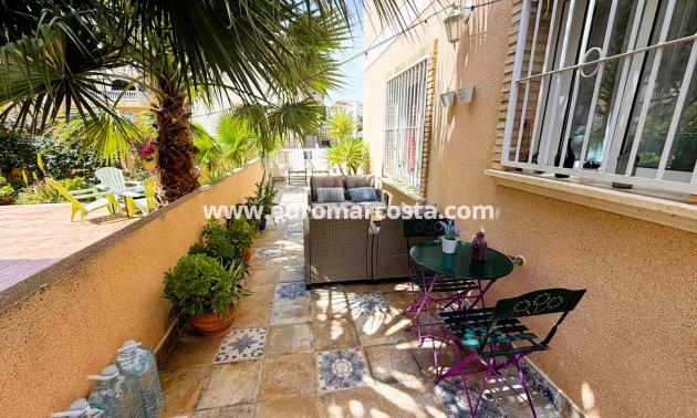 Sale - Bungalow Planta Baja - Algorfa