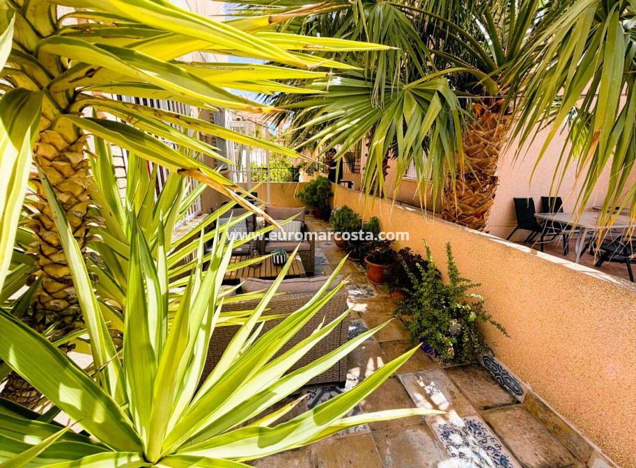 Sale - Bungalow Planta Baja - Algorfa