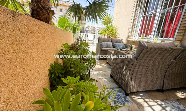 Sale - Bungalow Planta Baja - Algorfa