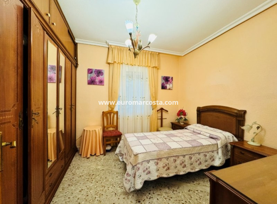 Objekte zum Wiederverkauf - Wohnung - La Mata