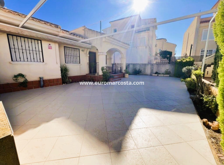 Venta - Villa - Guardamar del Segura