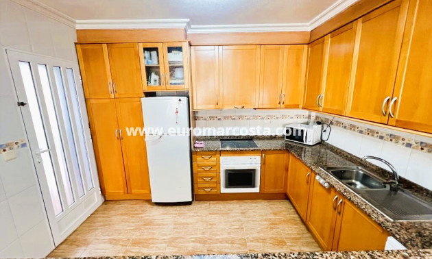 Venta - Villa - Guardamar del Segura