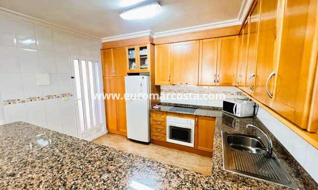 Venta - Villa - Guardamar del Segura