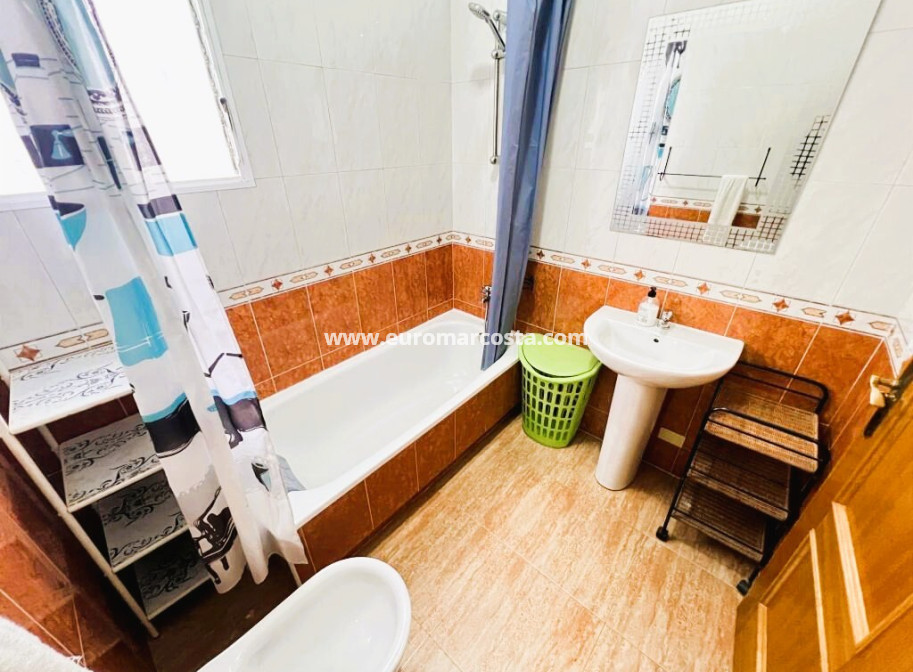 Venta - Villa - Guardamar del Segura
