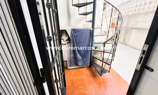 Venta - Villa - Guardamar del Segura