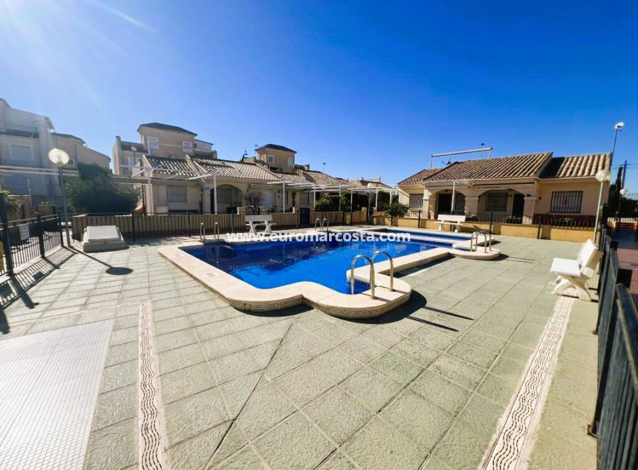 Venta - Villa - Guardamar del Segura