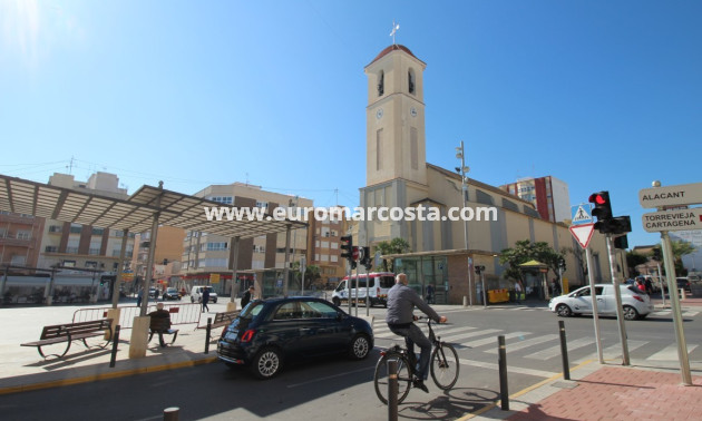 Venta - Villa - Guardamar del Segura