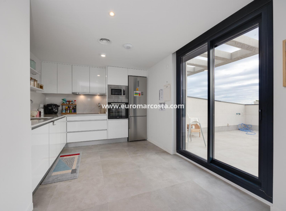 Sale - Penthouse - Orihuela Costa