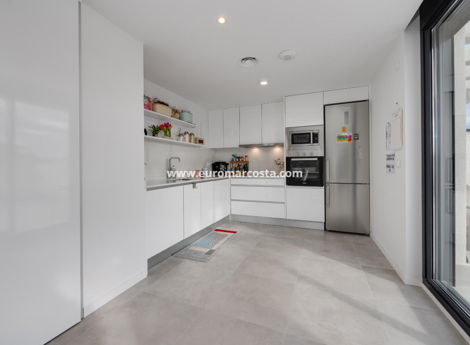 Sale - Penthouse - Orihuela Costa
