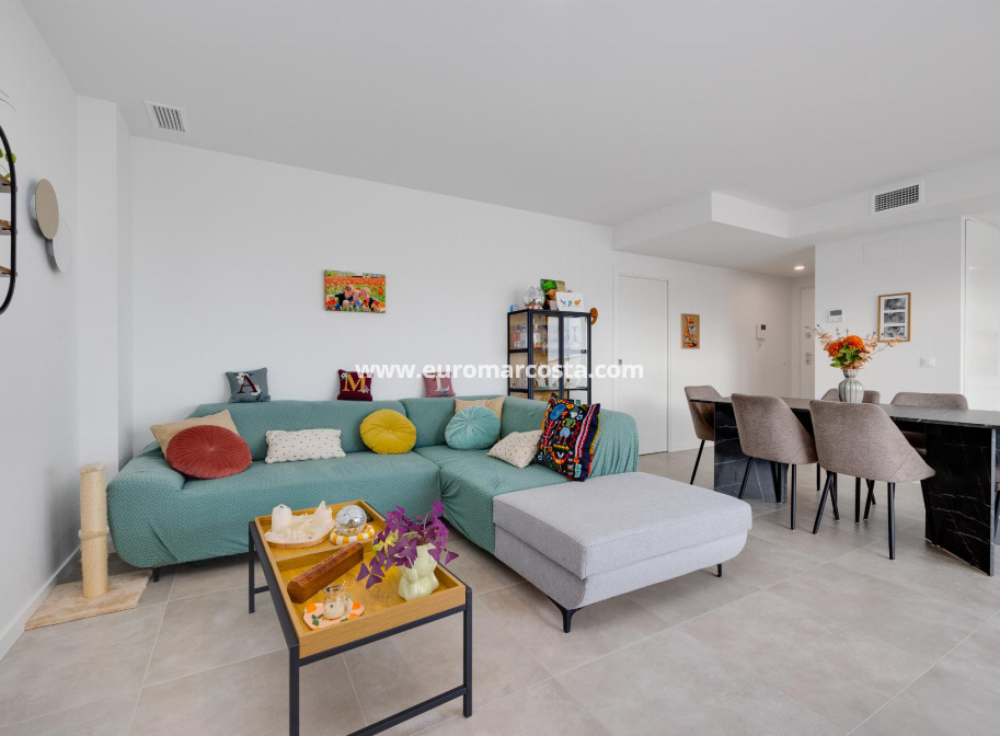 Sale - Penthouse - Orihuela Costa