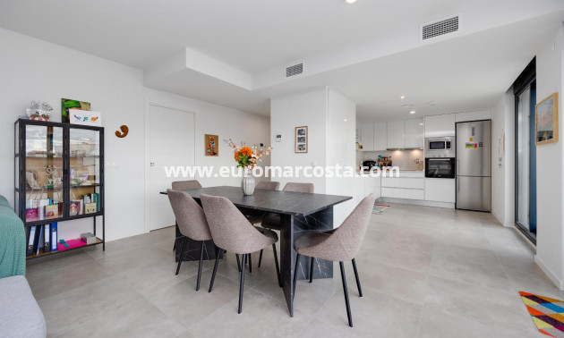 Sale - Penthouse - Orihuela Costa