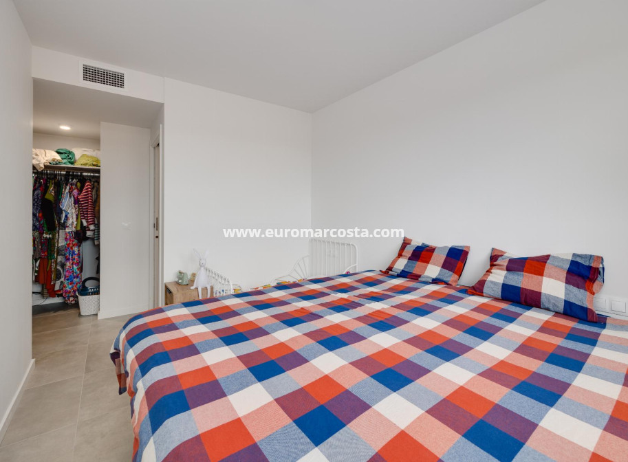 Sale - Penthouse - Orihuela Costa