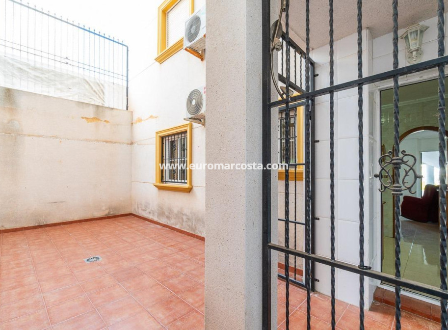 Venta - Apartamento / piso - Orihuela Costa