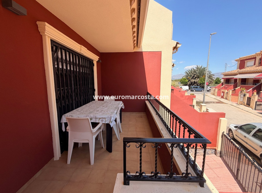 Sale - Townhouse - Catral - pueblo