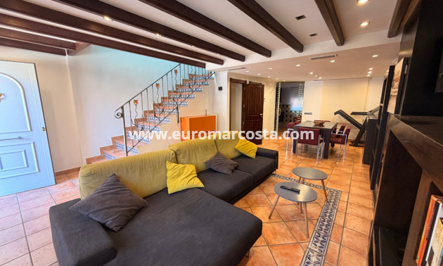 Sale - Townhouse - Catral - pueblo