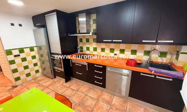 Sale - Townhouse - Catral - pueblo