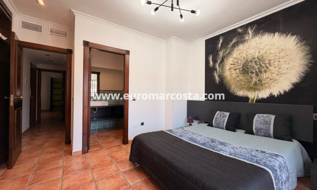 Sale - Townhouse - Catral - pueblo