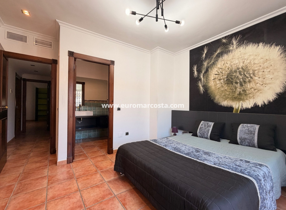 Sale - Townhouse - Catral - pueblo