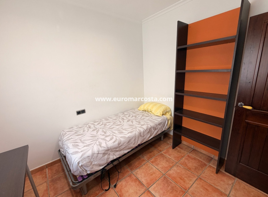 Sale - Townhouse - Catral - pueblo