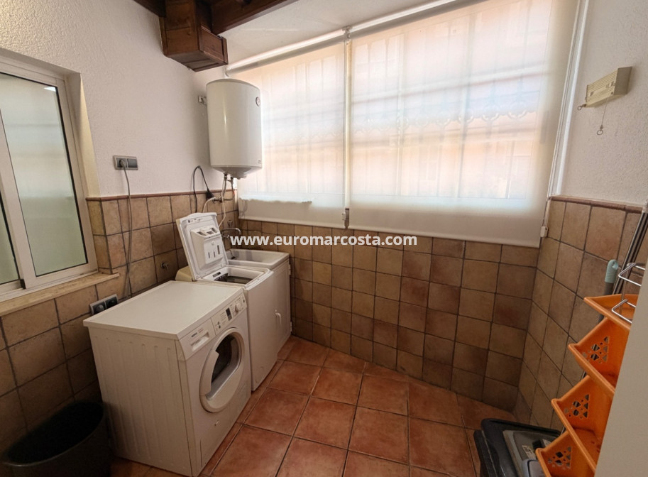 Sale - Townhouse - Catral - pueblo