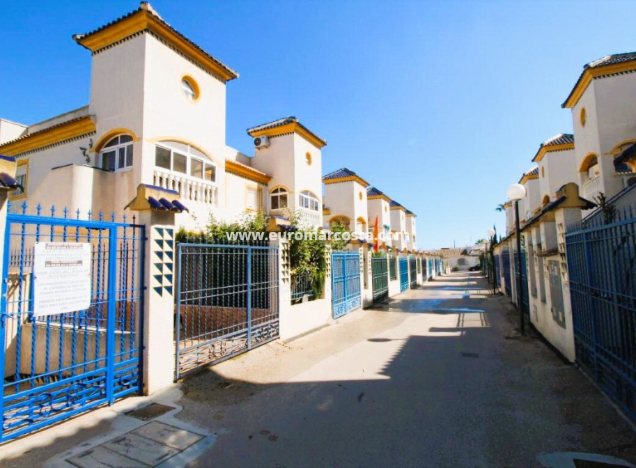 Objekte zum Wiederverkauf - Bungalow Planta Baja - Guardamar del Segura