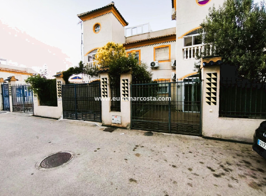 Objekte zum Wiederverkauf - Bungalow Planta Baja - Guardamar del Segura