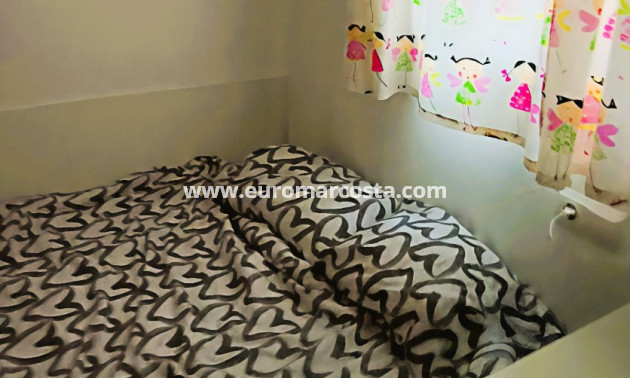 Objekte zum Wiederverkauf - Bungalow Planta Baja - Guardamar del Segura