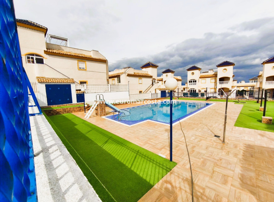 Objekte zum Wiederverkauf - Bungalow Planta Baja - Guardamar del Segura