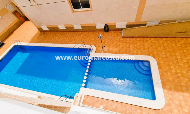 Objekte zum Wiederverkauf - Wohnung - Torrevieja - TORREVIEJA