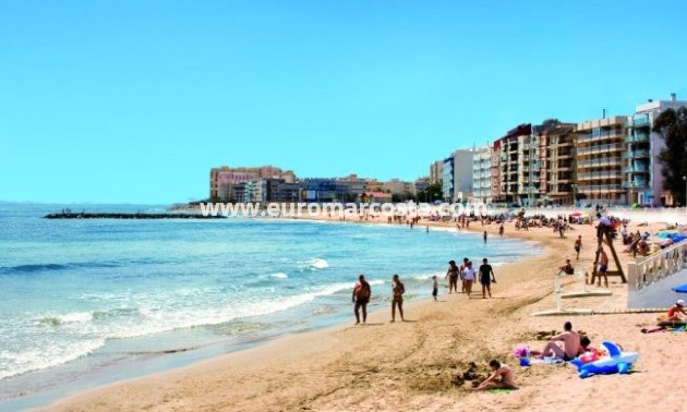 Objekte zum Wiederverkauf - Wohnung - Torrevieja - TORREVIEJA