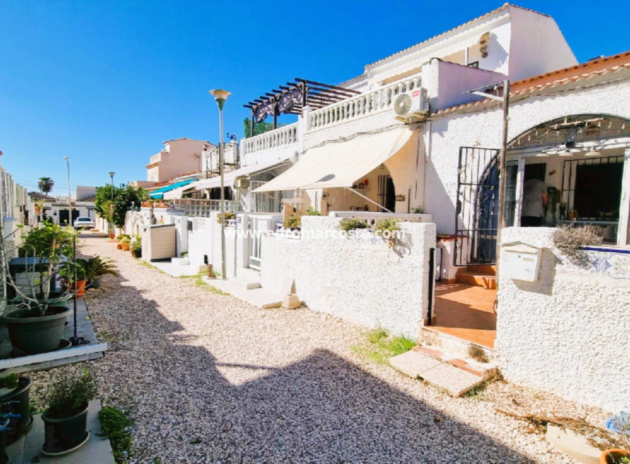 Sale - Townhouse - Torrevieja - TORREVIEJA