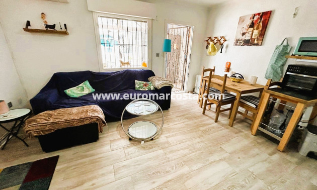 Sale - Townhouse - Torrevieja - TORREVIEJA
