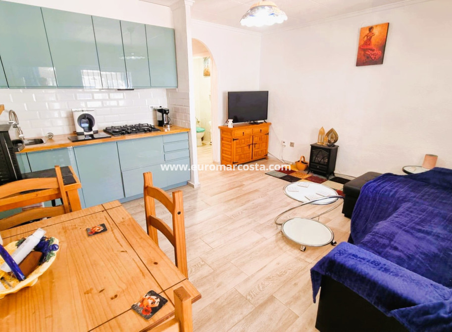 Sale - Townhouse - Torrevieja - TORREVIEJA