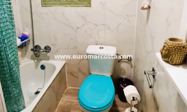Sale - Townhouse - Torrevieja - TORREVIEJA