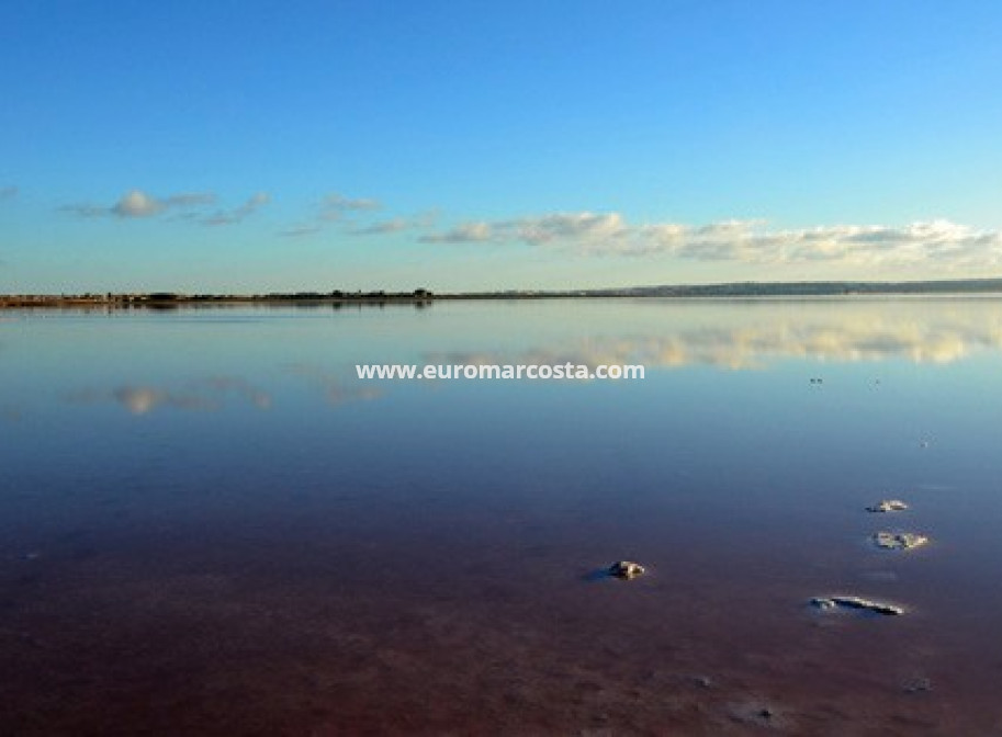 Sale - Townhouse - Torrevieja - TORREVIEJA