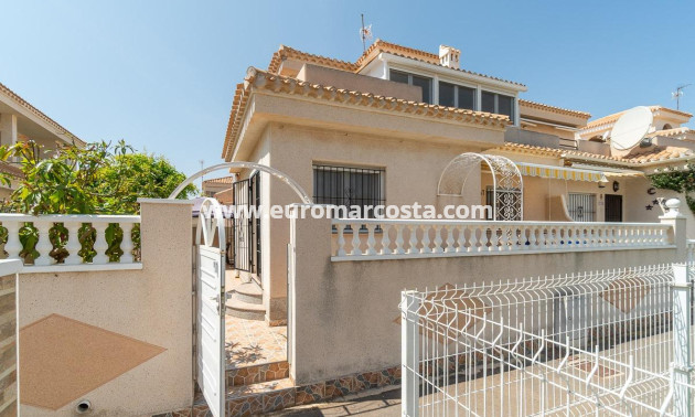 Venta - Chalet - Orihuela Costa
