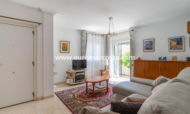 Venta - Chalet - Orihuela Costa