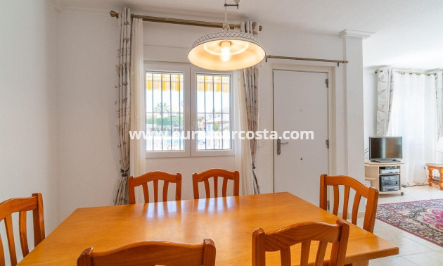 Venta - Chalet - Orihuela Costa