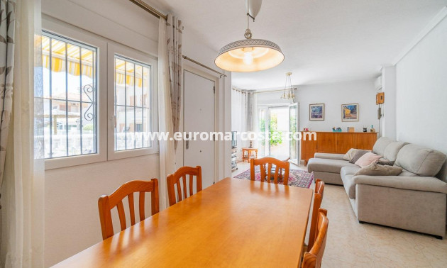 Venta - Chalet - Orihuela Costa