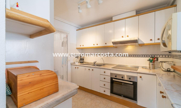 Venta - Chalet - Orihuela Costa
