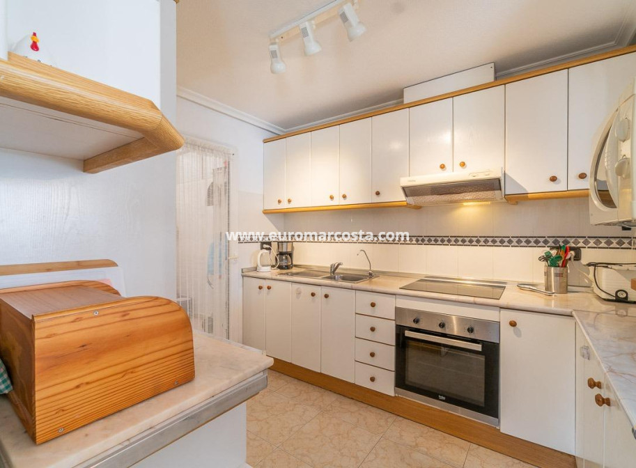 Venta - Chalet - Orihuela Costa