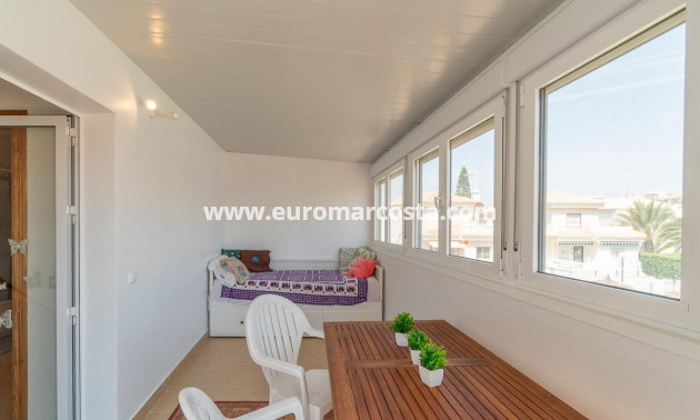 Venta - Chalet - Orihuela Costa