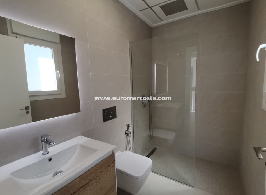 Nueva construcción  - Villa - Rojales - Ciudad Quesada