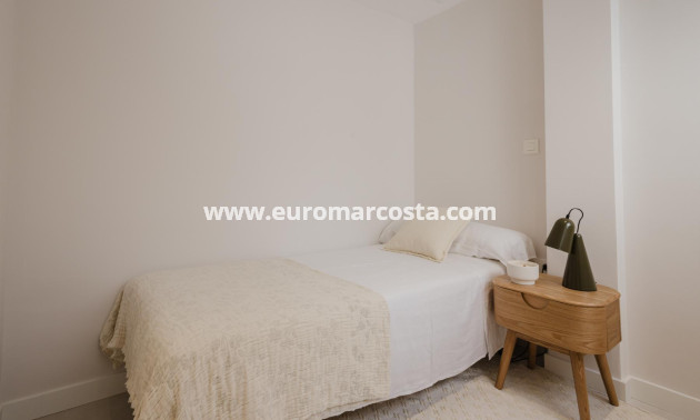 Langzeitmiete - Wohnung - Torrevieja - TORREVIEJA