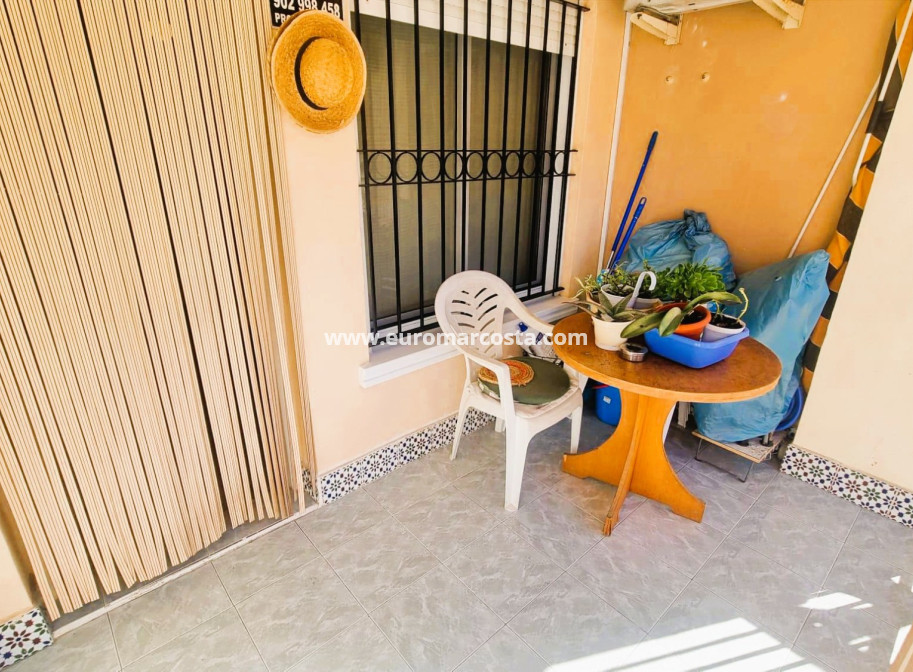 Objekte zum Wiederverkauf - Wohnung - Torrevieja - TORREVIEJA