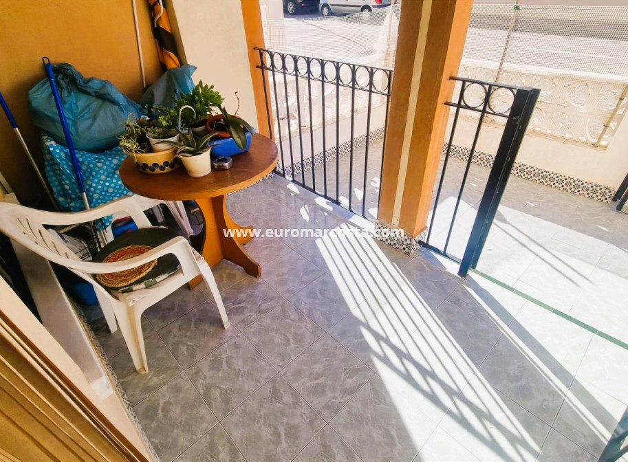 Objekte zum Wiederverkauf - Wohnung - Torrevieja - TORREVIEJA