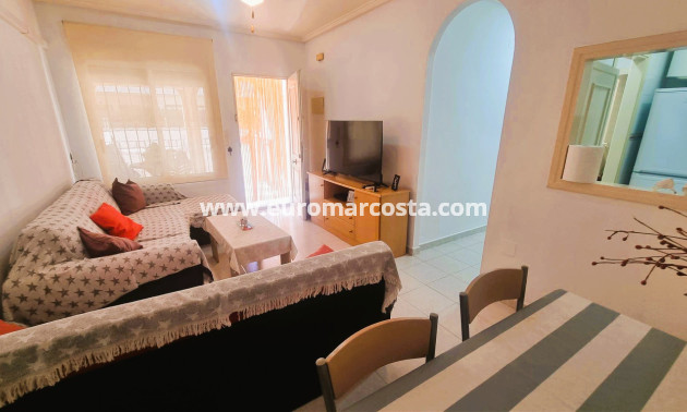 Objekte zum Wiederverkauf - Wohnung - Torrevieja - TORREVIEJA