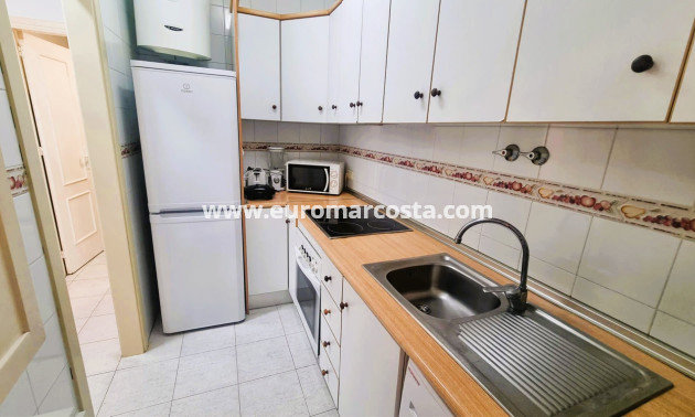 Objekte zum Wiederverkauf - Wohnung - Torrevieja - TORREVIEJA